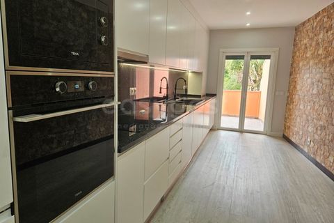 Duplex i Estombar, Faro, Estombar - € 525.000 | Ref: AL94353LP - foto 1