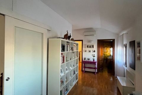 Villa a Mirano, Venice, Mirano - € 340.000 | Ref: 119 - foto 8