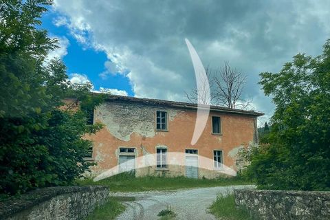 Farm hus i Bucine, Arezzo, Bucine - € 600.000 | Ref: a1190rc42921 - foto 1