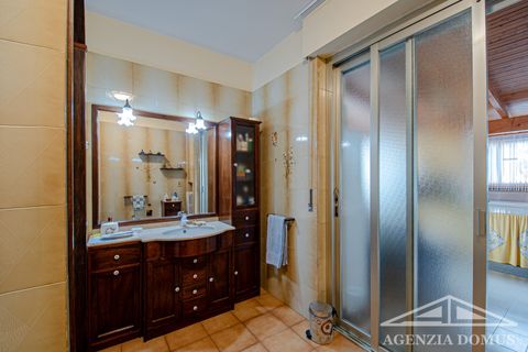 Villa a Bordighera, Imperia, Bordighera - € 1.200.000 | Ref: AG-DOM 5225 - foto 17