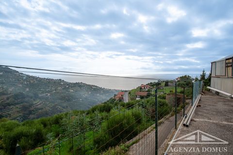 Villa a Bordighera, Imperia, Bordighera - € 1.200.000 | Ref: AG-DOM 5225 - foto 28