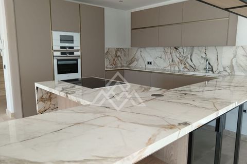 Villa i Benalmadena, Malaga, Benalmadena - € 1.550.000 | Ref: PJJ-0019 - foto 13