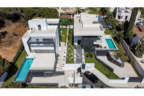 Villa a Elviria, Malaga, Elviria - € 3.600.000 | Ref: PJA-0313 - foto 4