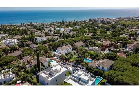 Villa a Elviria, Malaga, Elviria - € 3.600.000 | Ref: PJA-0313 - foto 3