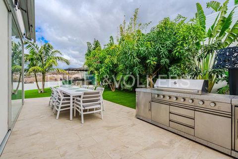 Villa i Playa Paraiso, Tenerife, Playa Paraiso - € 2.190.000 | Ref: W-02YJKL - foto 12