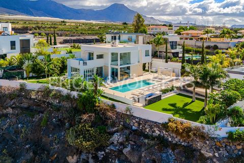 Villa i Playa Paraiso, Tenerife, Playa Paraiso - € 2.190.000 | Ref: W-02YJKL - foto 43