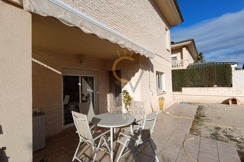 Villa a Petrer, Alicante, Petrer - € 330.000 | Ref: DNV0550 - foto 5