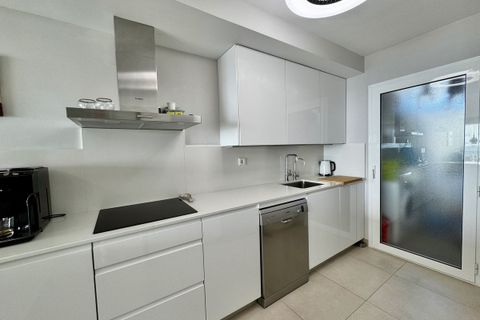 Lejlighed i Fuengirola, Malaga, Fuengirola - € 790.000 | Ref: R4951753 - foto 17