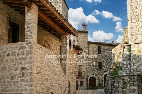 Villa i Todi, Perugia, Todi - € 430.000 | Ref: 67538 - foto 1