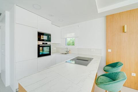 Villa a Finestrat, Alicante, Finestrat - € 8.000/mes | Ref: ALQFT435900/6084 - foto 7