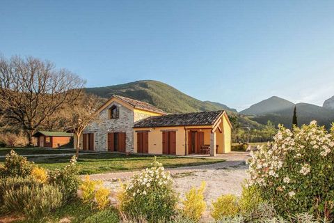 Villa i Fermignano, Pesaro and Urbino, Fermignano - € 870.000 | Ref: ila-436-254048 - foto 29