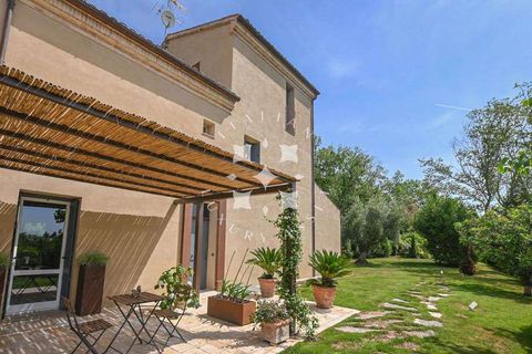 Villa i Jesi, Ancona, Jesi - € 1.350.000 | Ref: ila-370-255334 - foto 16