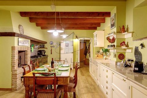 Villa a Roncofreddo, Forli-Cesena, Roncofreddo - € 1.400.000 | Ref: ila-355-255396 - foto 18