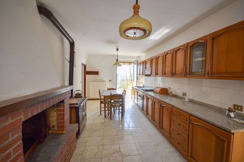 Villa a Fabro, Terni, Fabro - € 60.000 | Ref: OR8231M-299091 - foto 2
