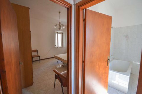 Villa a Fabro, Terni, Fabro - € 60.000 | Ref: OR8231M-299091 - foto 10