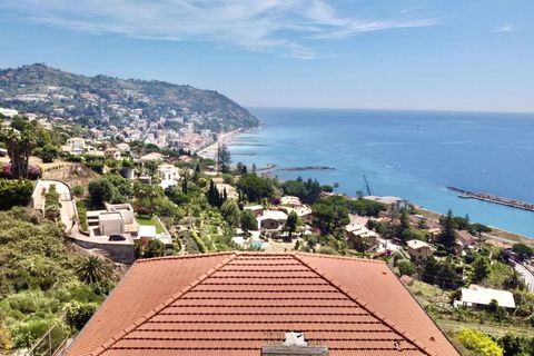 Villa i Ospedaletti, Imperia, Ospedaletti - € 690.000 | Ref: E250-357042 - foto 1