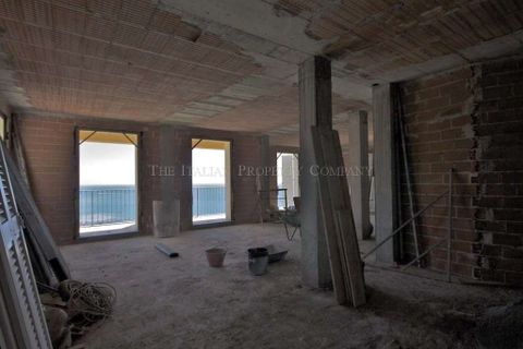 Villa i Ospedaletti, Imperia, Ospedaletti - € 690.000 | Ref: E250-357042 - foto 12
