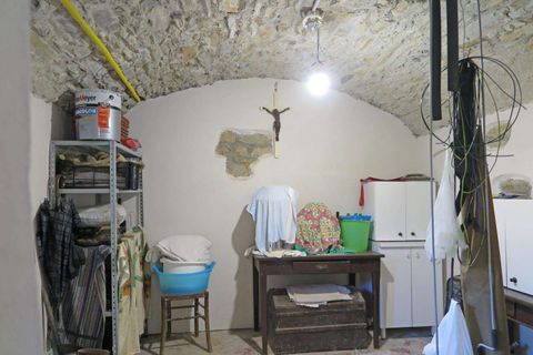 Villa i Bagnone, Massa and Carrara, Bagnone - € 180.000 | Ref: 029A-438317 - foto 37