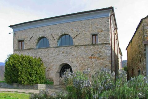 Villa a Pontremoli, Massa and Carrara, Pontremoli - € 790.000 | Ref: 334-438745 - foto 4