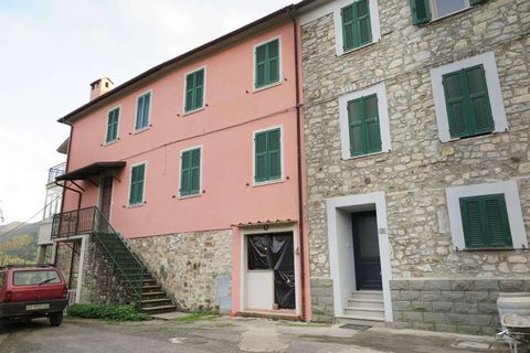 Villa i Bagnone, Massa and Carrara, Bagnone - € 55.000 | Ref: 199A-440289 - foto 1