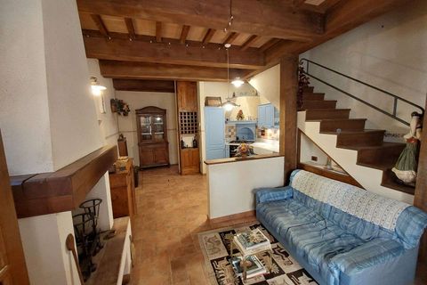 Villa a Cetona, Siena, Cetona - € 120.000 | Ref: SI8265M-456246 - foto 4