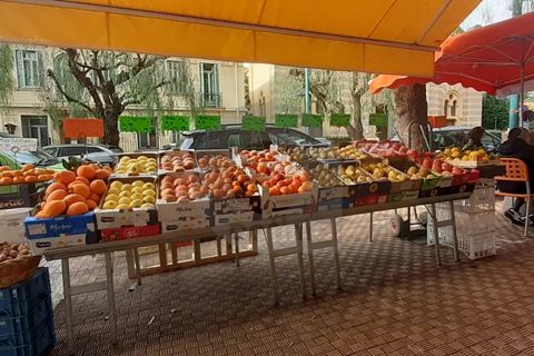 Erhvervsejendom i Menton, Alpes-Maritimes, Menton - € 88.000 | Ref: E15658 - foto 4