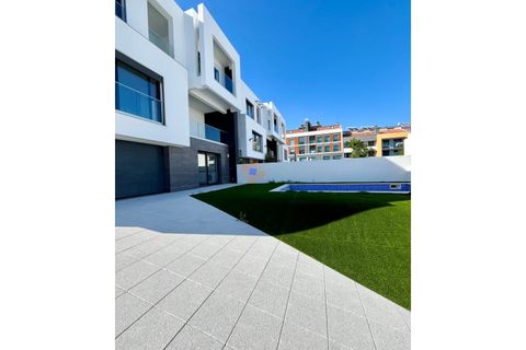 Stadthaus in Corroios, Setubal, Corroios - € 775.000 | Ref: 3523/25 - Foto 1