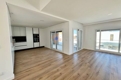 Stadthaus in Corroios, Setubal, Corroios - € 775.000 | Ref: 3523/25 - Foto 3