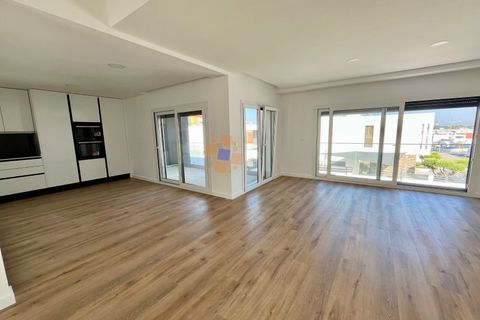 Stadthaus in Corroios, Setubal, Corroios - € 775.000 | Ref: 3523/25 - Foto 4