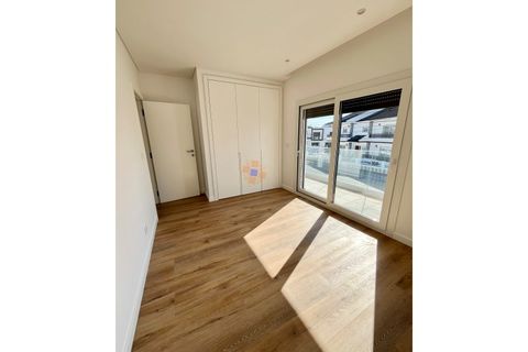 Stadthaus in Corroios, Setubal, Corroios - € 775.000 | Ref: 3523/25 - Foto 13