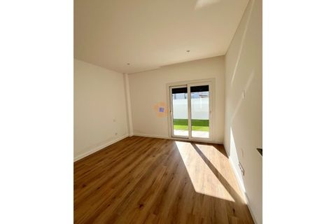 Stadthaus in Corroios, Setubal, Corroios - € 775.000 | Ref: 3523/25 - Foto 14