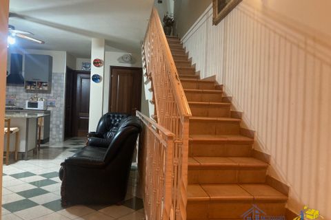 Villa en Parma, Parma, Parma - € 600.000 | Ref: LAZZARO - photo 3