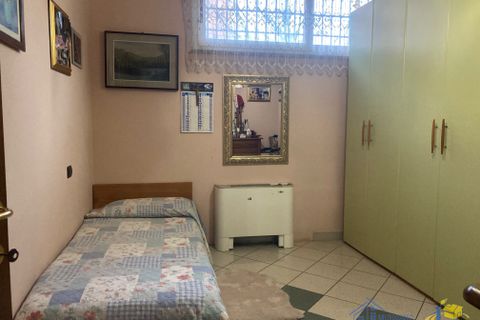 Villa en Parma, Parma, Parma - € 600.000 | Ref: LAZZARO - photo 17