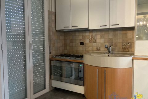 Villa en Parma, Parma, Parma - € 600.000 | Ref: LAZZARO - photo 27