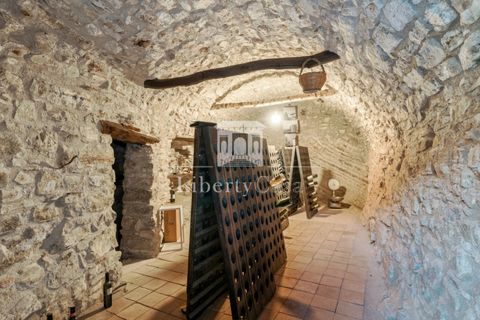Villa i Tignale, Brescia, Tignale - € 199.000 | Ref: TI202501 - foto 6