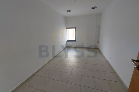Erhvervsejendom i Odivelas, Lisbon, Odivelas - € 500.000 | Ref: 1017 - foto 12