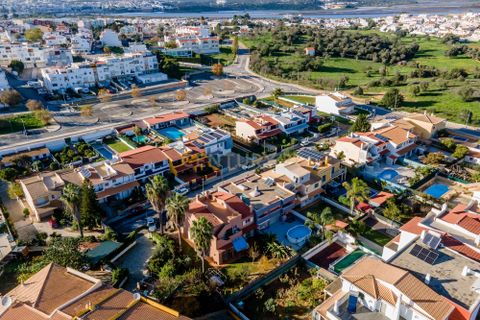 Villa i Estombar, Faro, Estombar - € 670.000 | Ref: C0240-02466 - foto 8
