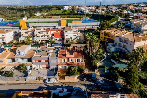 Villa i Estombar, Faro, Estombar - € 670.000 | Ref: C0240-02466 - foto 10