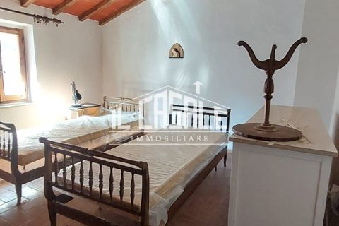 Villa i Vicchio, Florence, Vicchio - € 135.000 | Ref: 2109 - foto 11