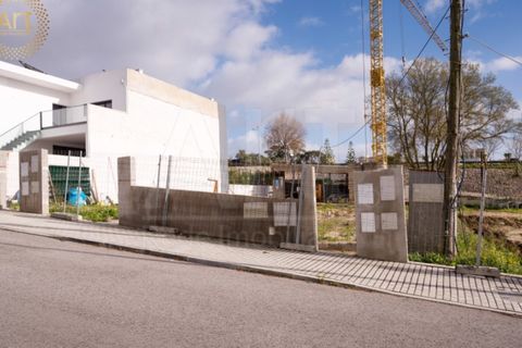Helårsgrund i Matacaes, Lisbon, Matacaes - € 250.000 | Ref: GRU_419 - foto 4