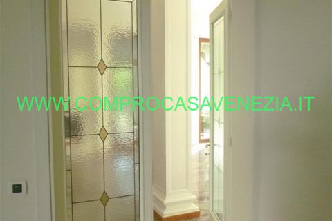 Villa a Venice, Venice, Venice - € 790.000 | Ref: RC476TR - foto 19