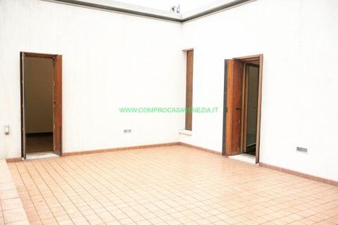 Villa a Venice, Venice, Venice - € 790.000 | Ref: RC476TR - foto 31