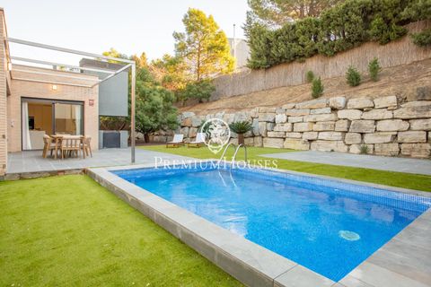 Villa a Alella, Barcelona, Alella - € 1.045.000 | Ref: PH103375/3699 - foto 2