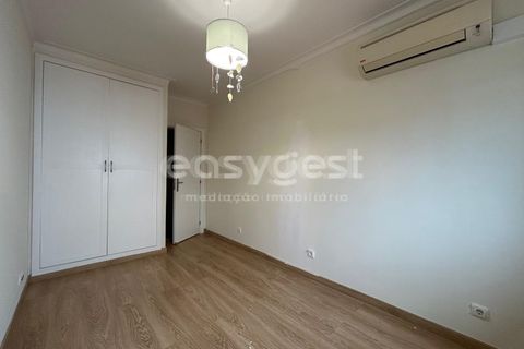Villa a Lisbon, Lisbon, Lisbon - € 2.500/mes | Ref: GR96674 - foto 15