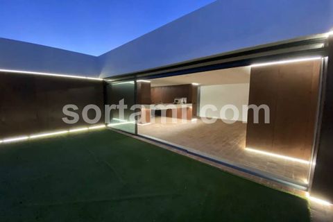 Villa i Faro, Faro, Faro - € 1.900.000 | Ref: Sort23267 - foto 2