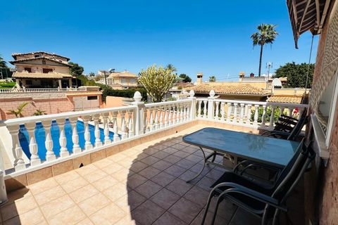 Villa a Torrevieja, Alicante, Torrevieja - € 780.000 | Ref: C2-296/4147 - foto 24