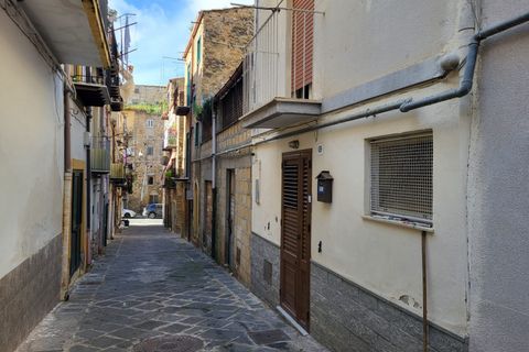 Garage i Caltanissetta, Caltanissetta, Caltanissetta - € 10.000 | Ref: 1835483 - foto 8