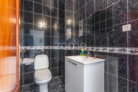 Villa a Silvalde, Aveiro, Silvalde - € 710.000 | Ref: ZMPT574339 - foto 12