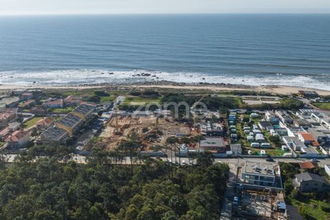 Villa i Madalena, Porto, Madalena - € 1.100.000 | Ref: ZMPT574343 - foto 11