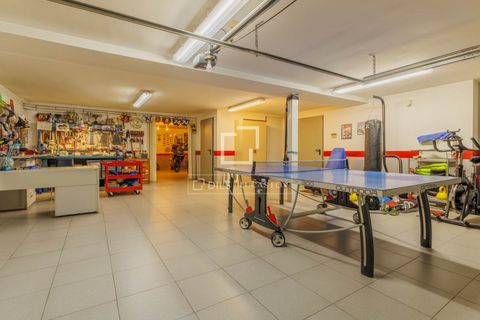 Villa em Boadilla Del Monte, Madrid, Boadilla Del Monte - € 1.950.000 | Ref: POZ57094 - foto 41